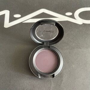 MAC Eyeshadow in Shadowy Lady (Discontinued)